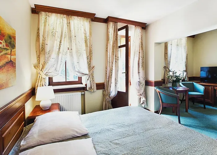 Проживание в семье Sloneczna Мендзыгуже