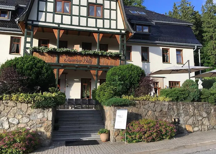 Проживание в семье Sloneczna